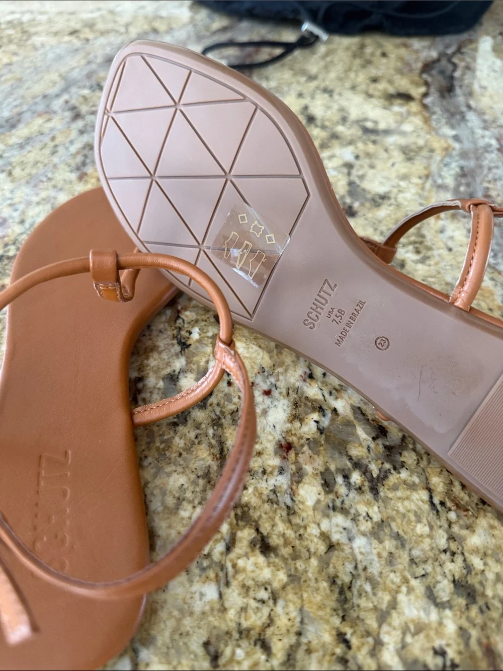 SCHUTZ elsha flat